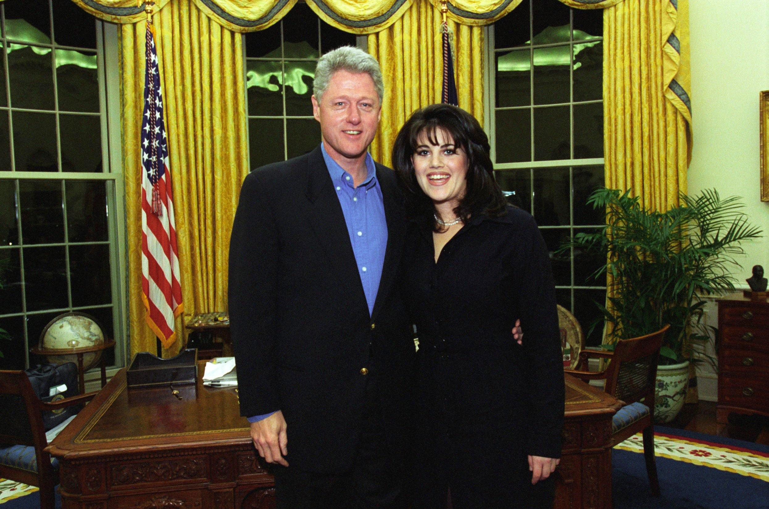 Bill Clinton y Monica Lewinsky en 1997