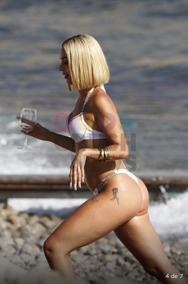 Bad Gyal en la playa Bad Gyal en la playa