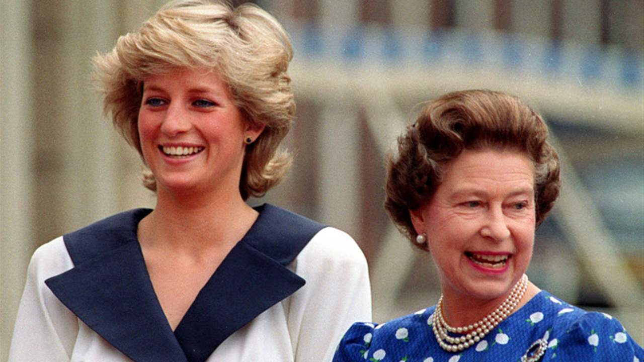 Lady Di y la Reina Isabel II