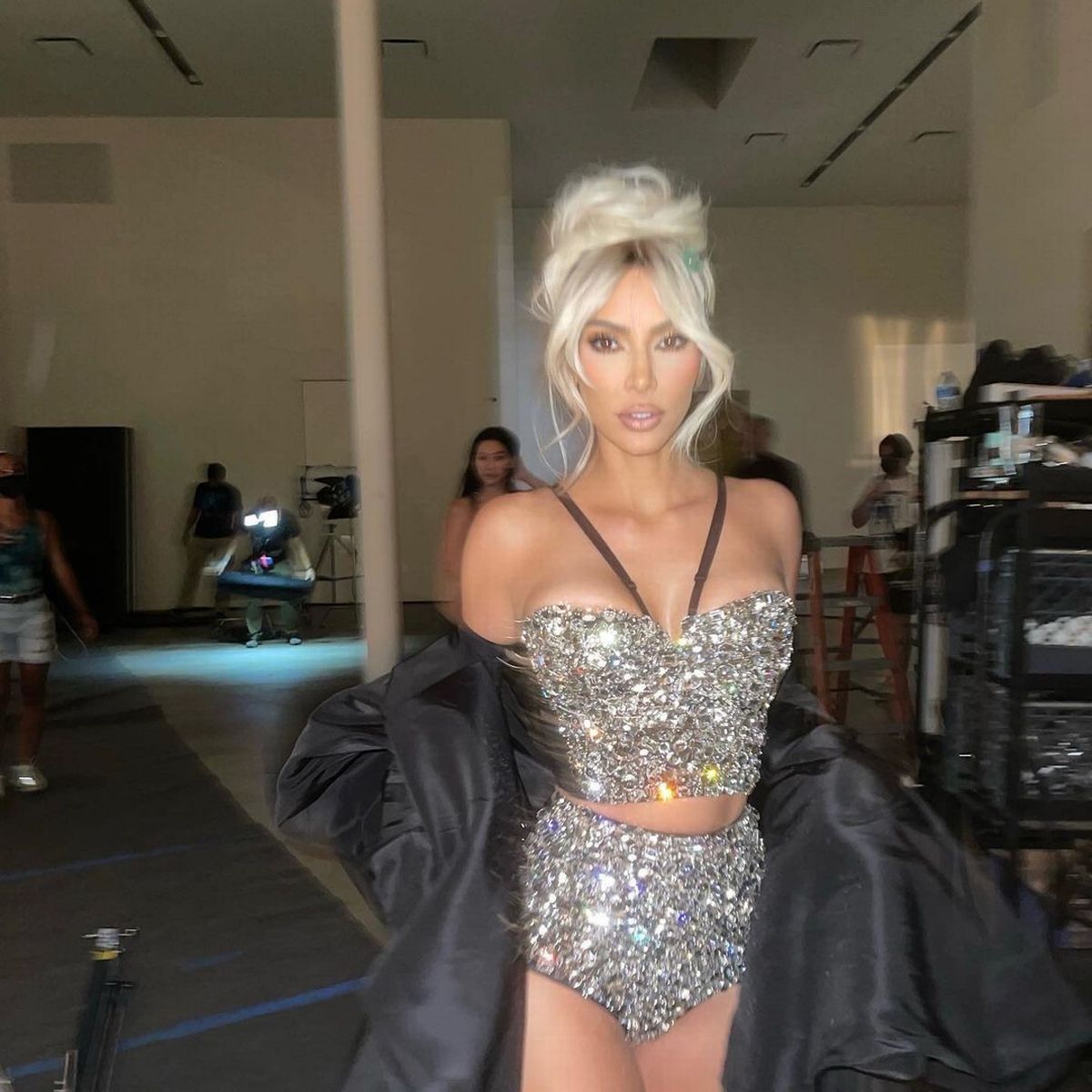 Kim Kardashian con su nuevo físico Kim Kardashian con su nuevo físico