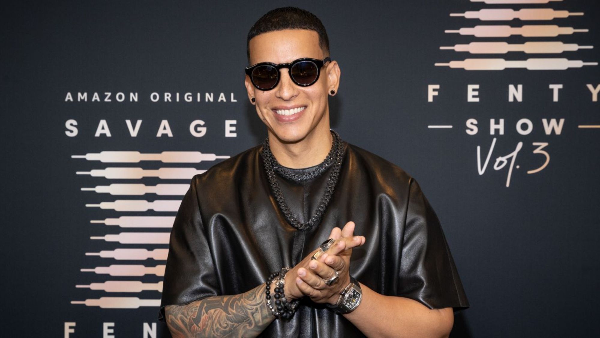 ¿Cuánto dinero ha ganado Daddy Yankee y qué negocios mantiene?