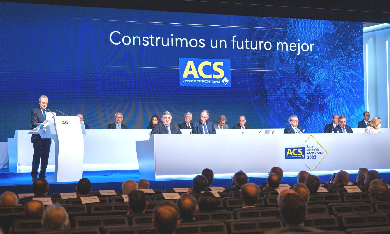 ACS, junta general con Florentino Pérez en el estrado