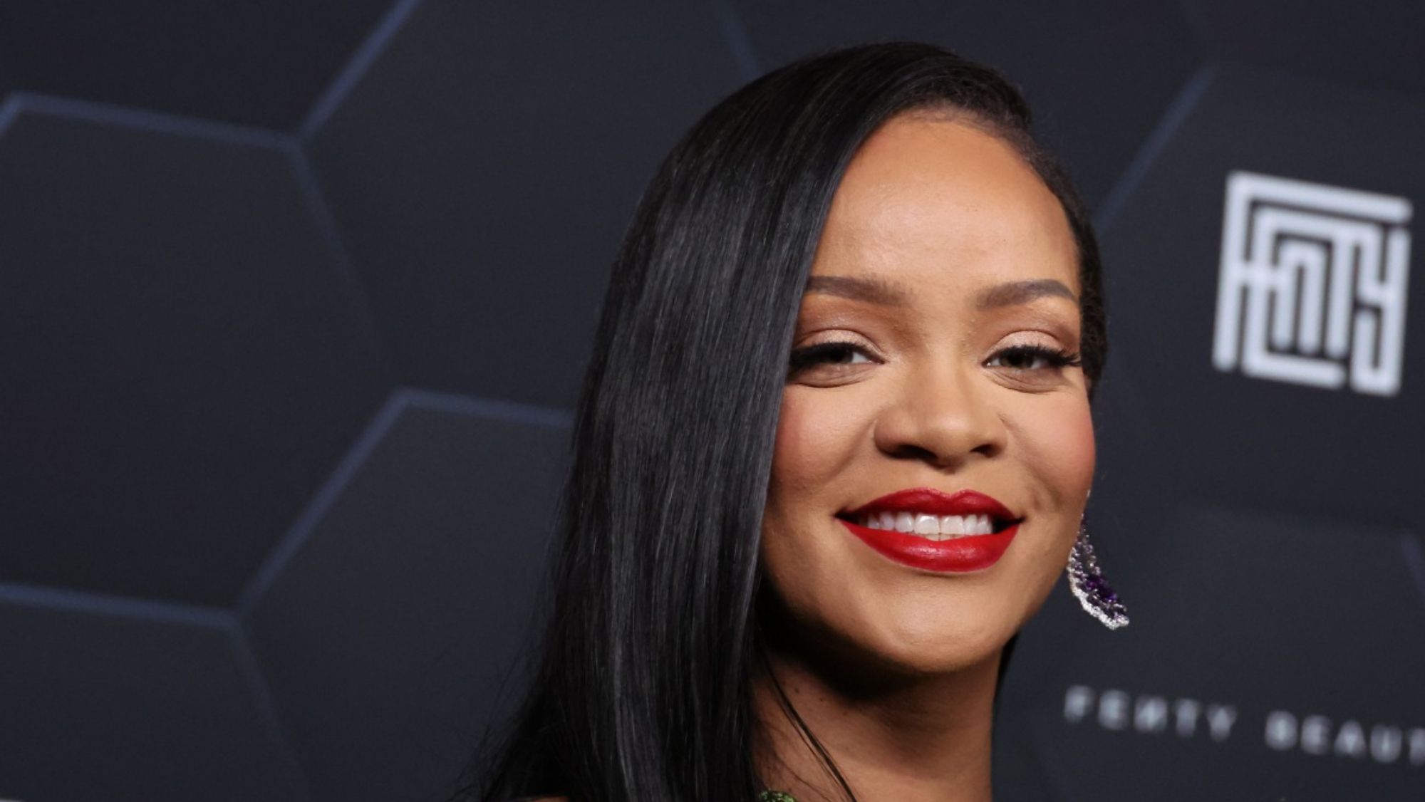 ¿Por qué Rihanna ha dejado de cantar y cuándo sacará su próximo single?