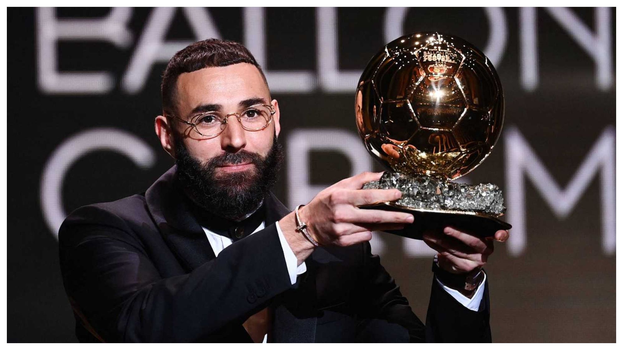 Karim Benzema recibió el Balón de Oro