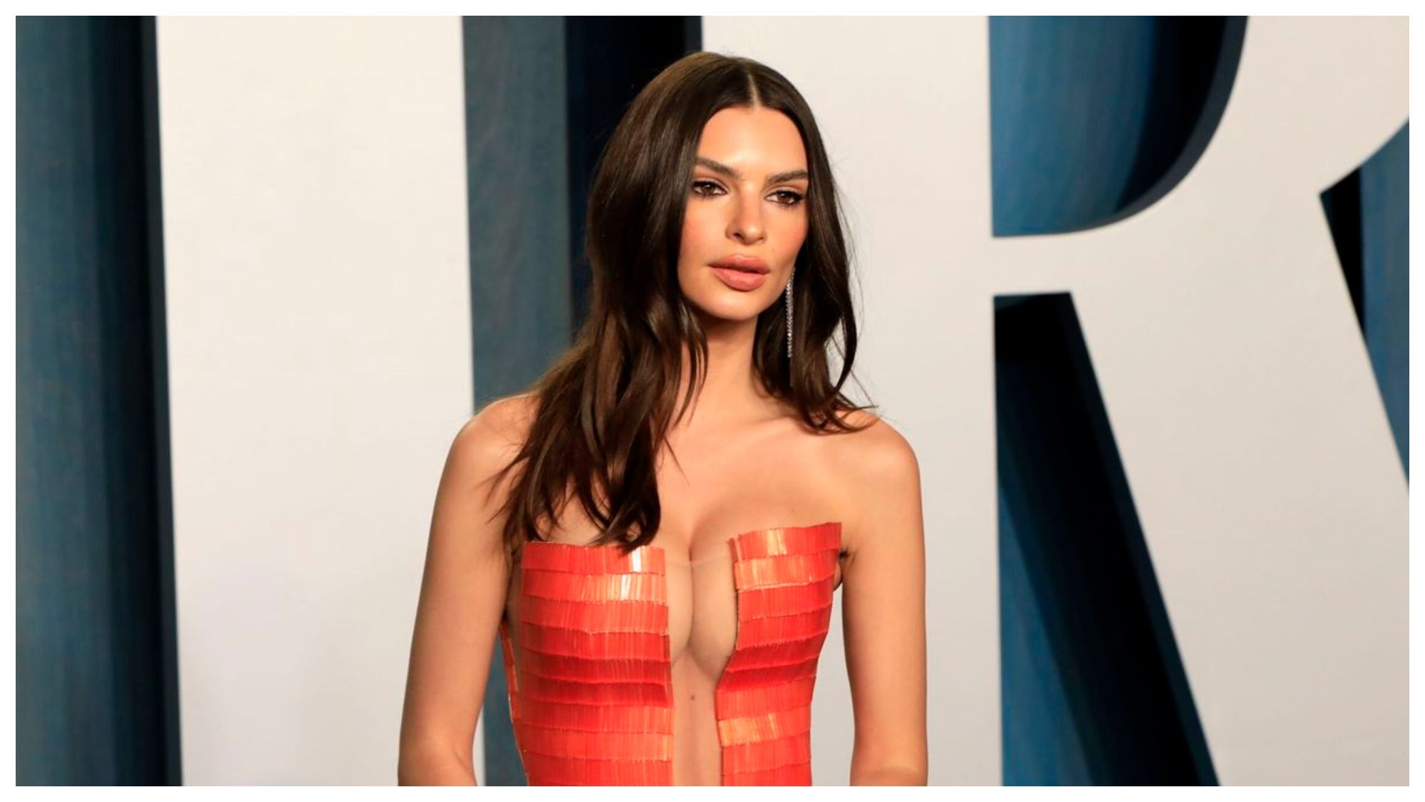 Emily Ratajkowski en un evento