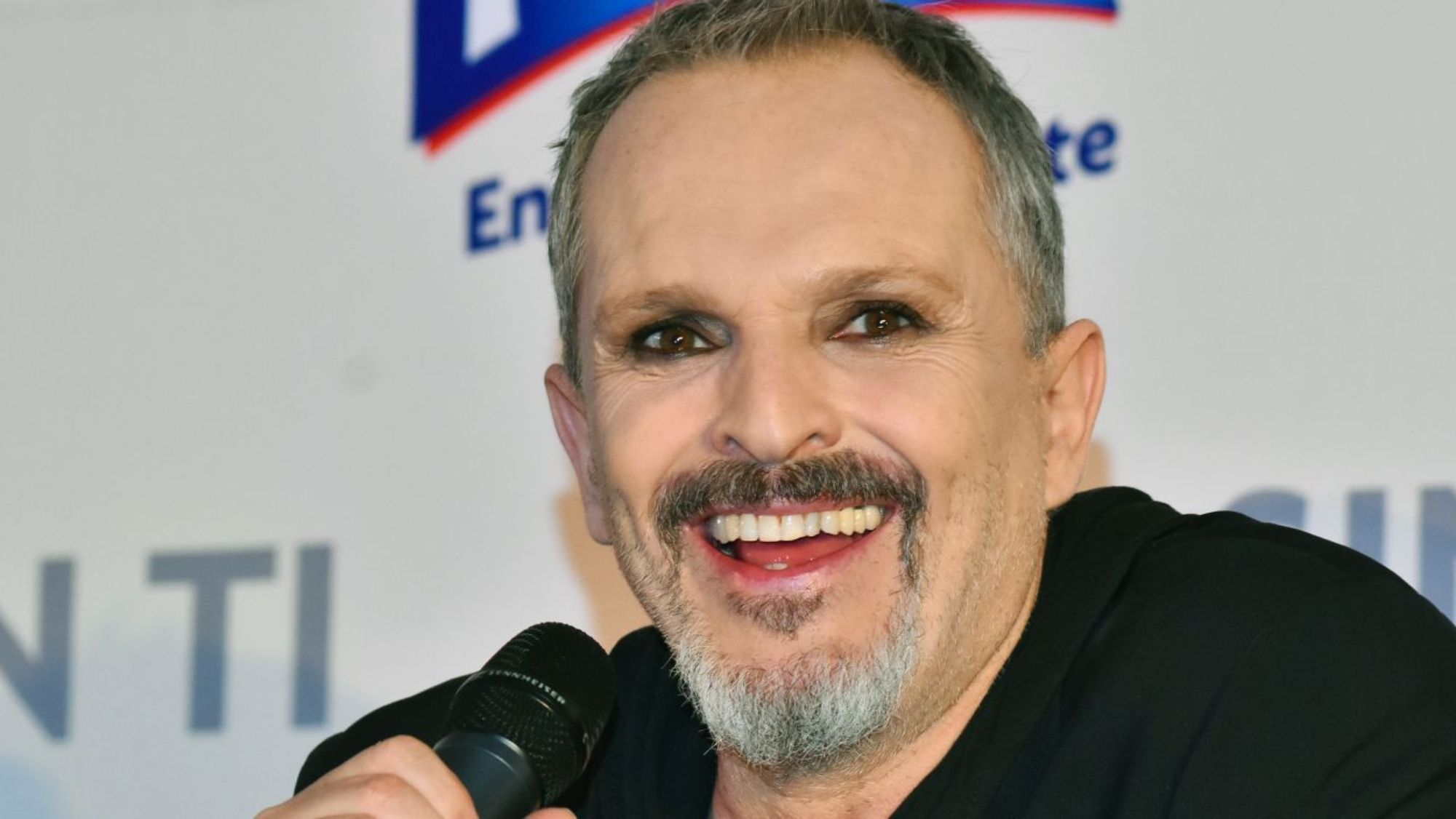 Miguel Bosé