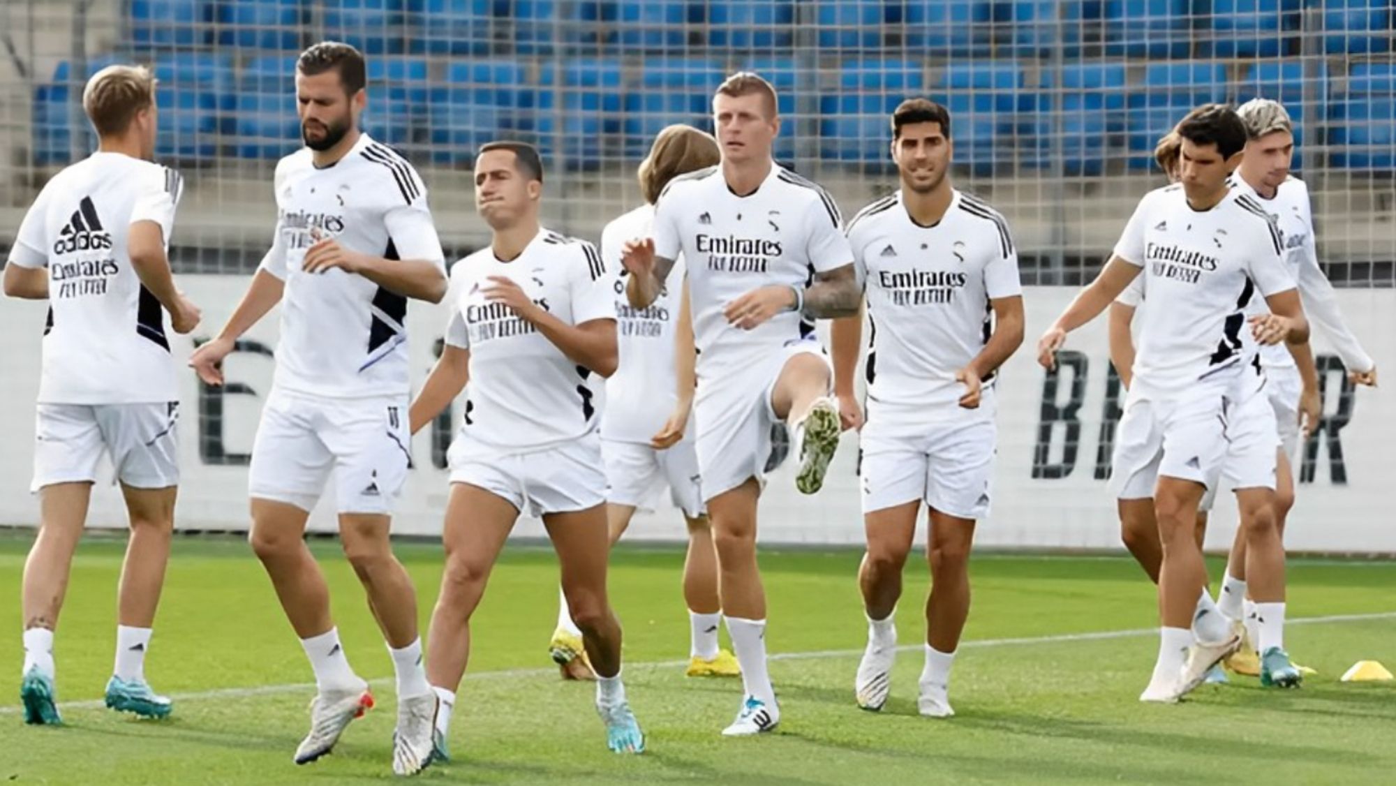 Lo más viral: la Policía retiene a un jugador del Real Madrid... ¡en plena Gran Vía!