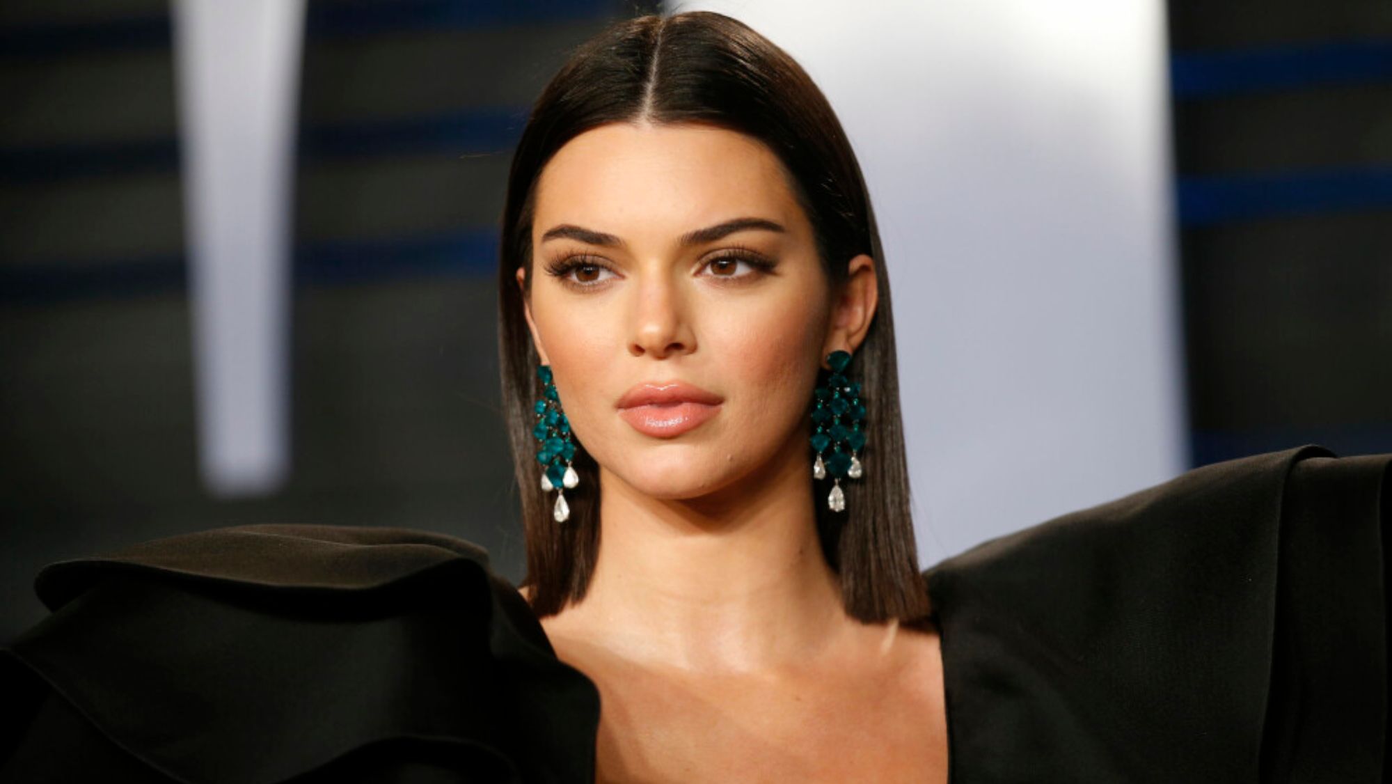 Sus fans todavía lo recuerdan: el día que Kendall Jenner se pasó con las transparencias en un desfile