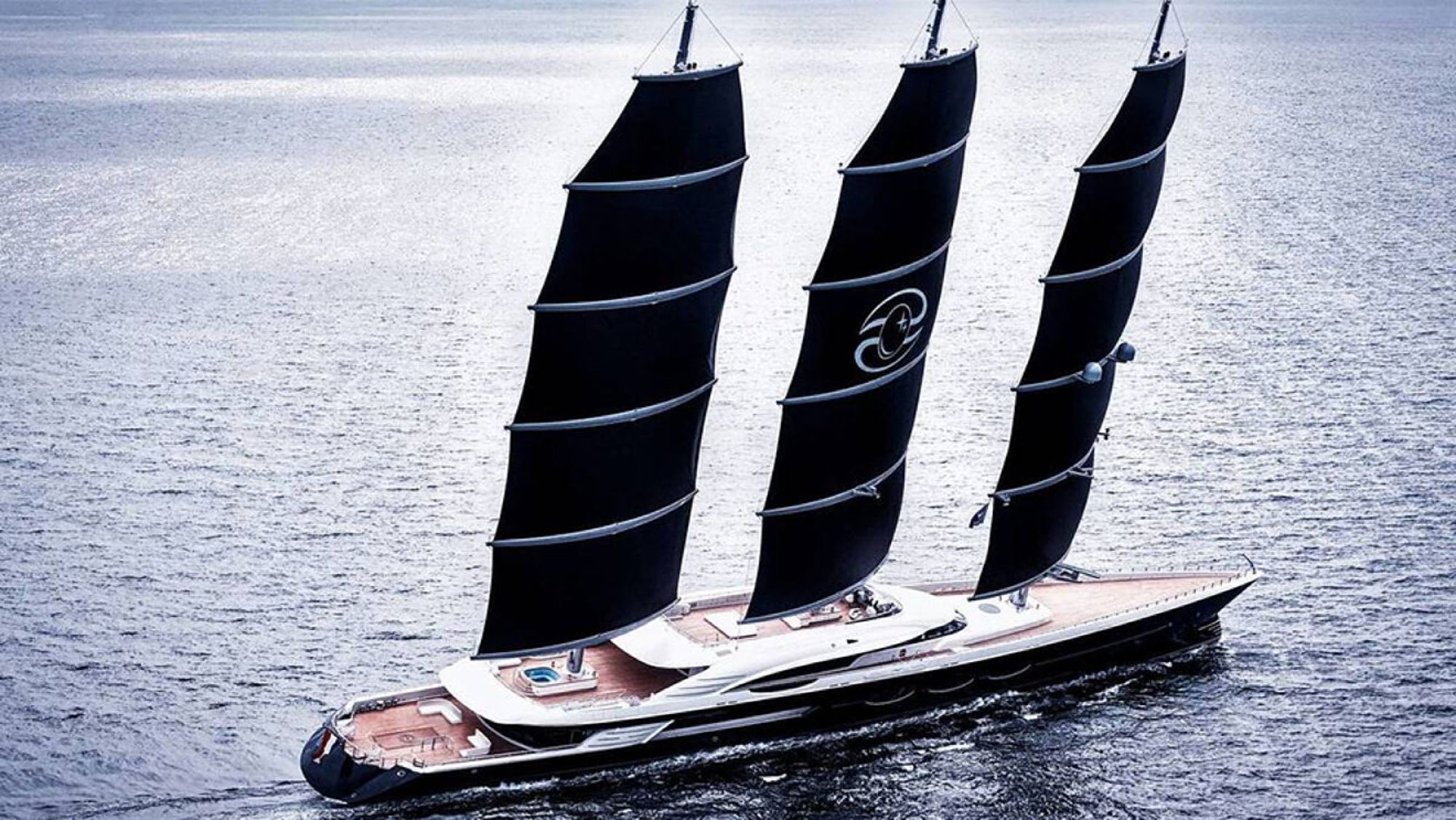 El yate de Jeff Bezos El yate de Jeff Bezos