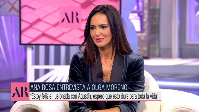 Olga Moreno siendo entrevistada por Ana Rosa Olga Moreno siendo entrevistada por Ana Rosa