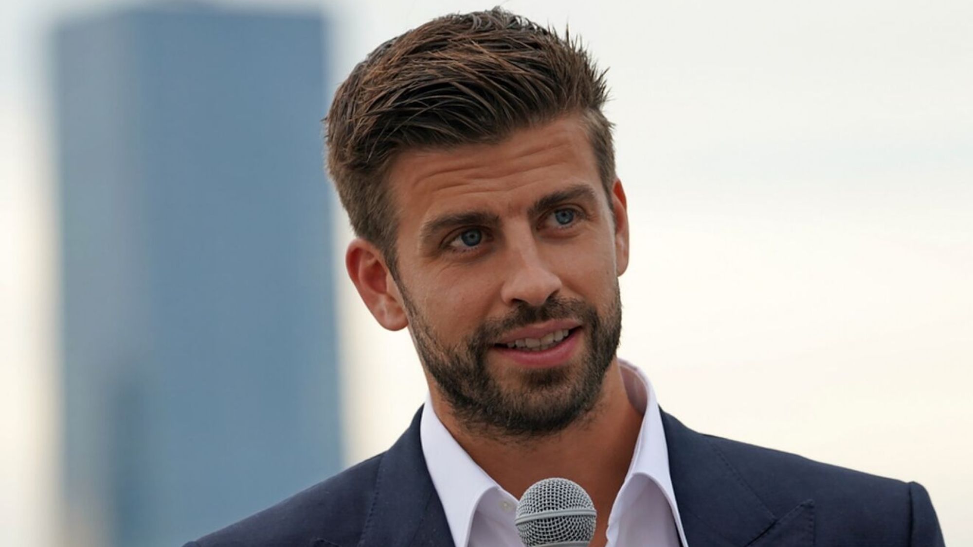 Piqué se mete en todos los charcos: el último es ‘Sálvame’