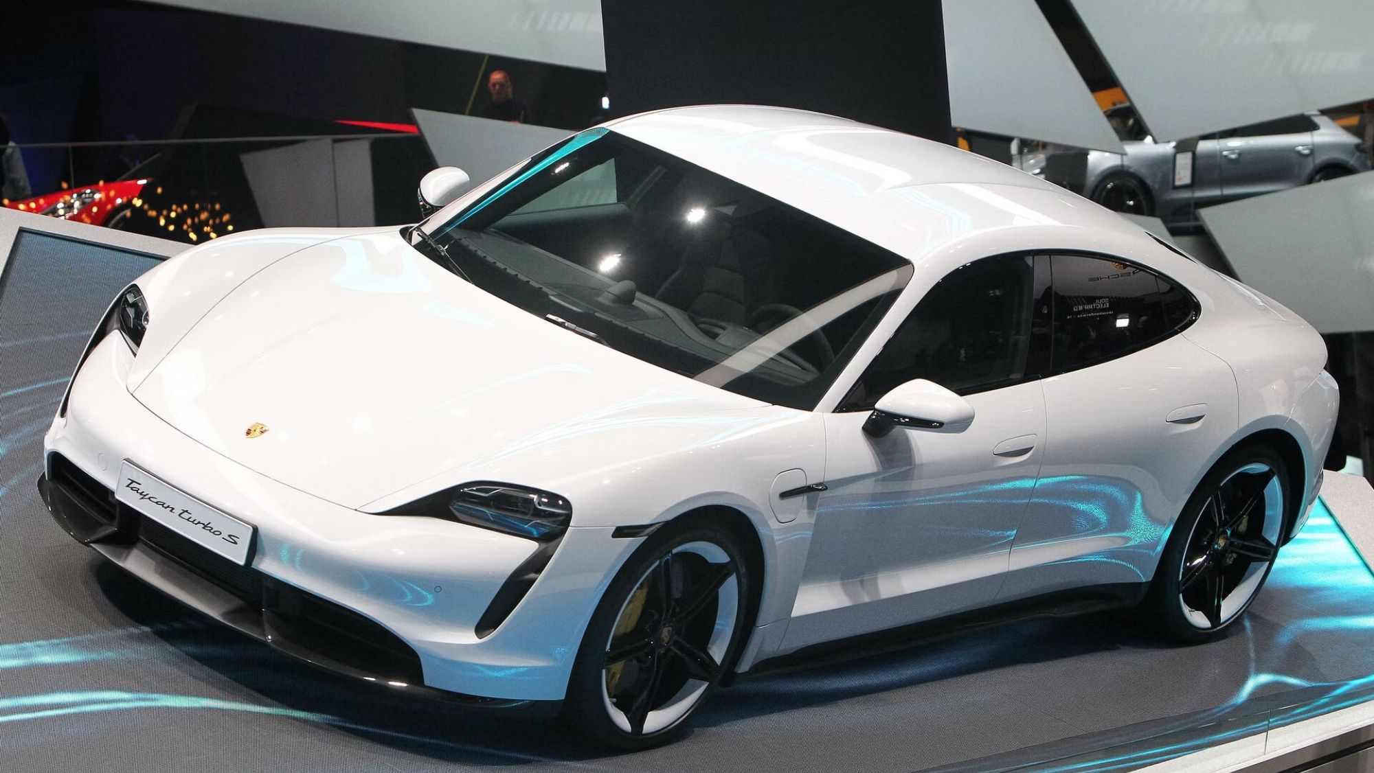 Porsche Taycan Turbo S Porsche Taycan Turbo S