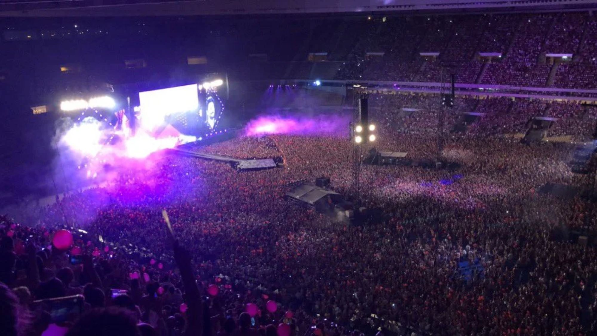 Concierto de Manuel Carrasco en el Estadio de la Cartuja de Sevilla