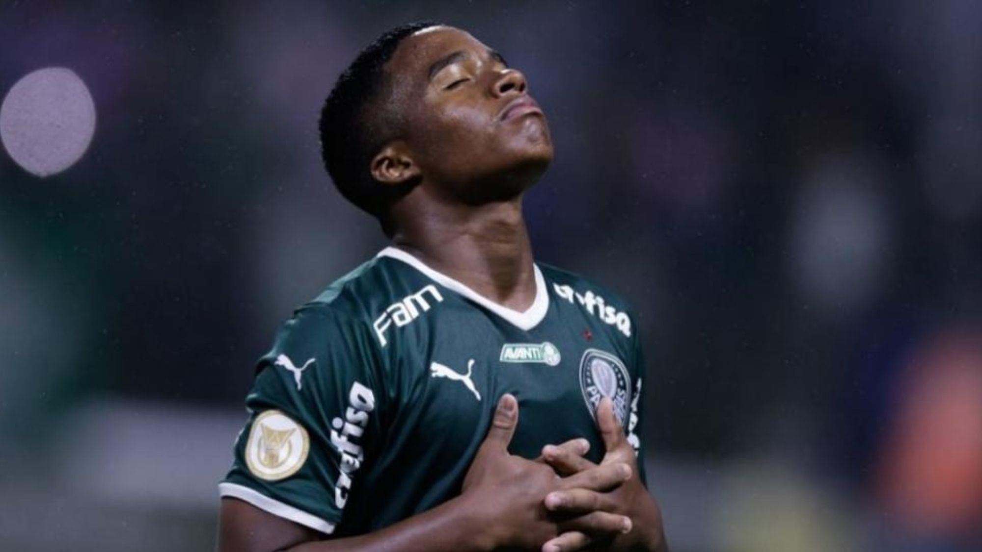 Endrick volvió a marcar un magnífico gol que quedará para la historia