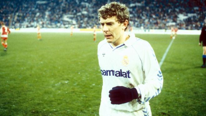 Emilio Butrageño en su época de jugador del Real Madrid Emilio Butrageño en su época de jugador del Real Madrid