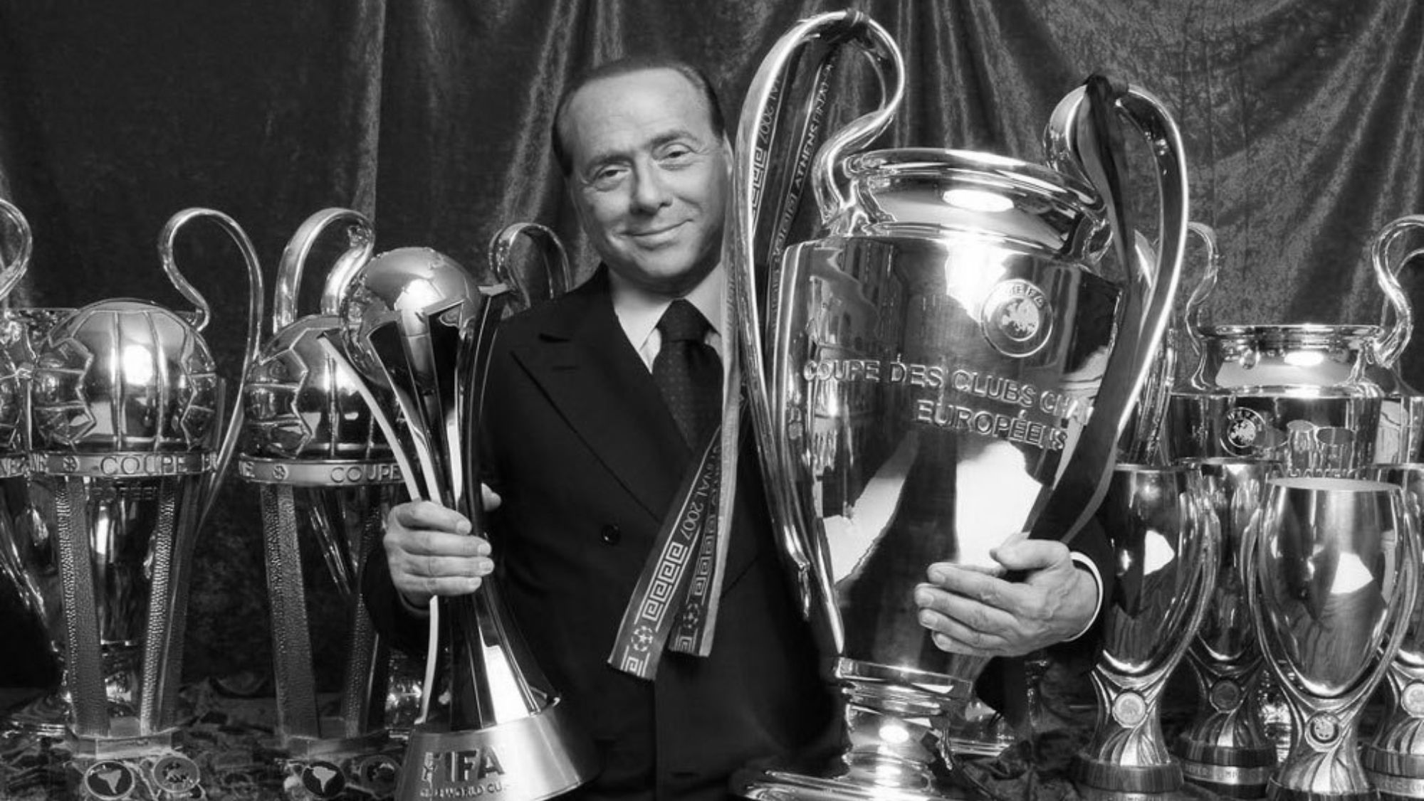 Silvio Berlusconi revolucionó el fútbol italiano