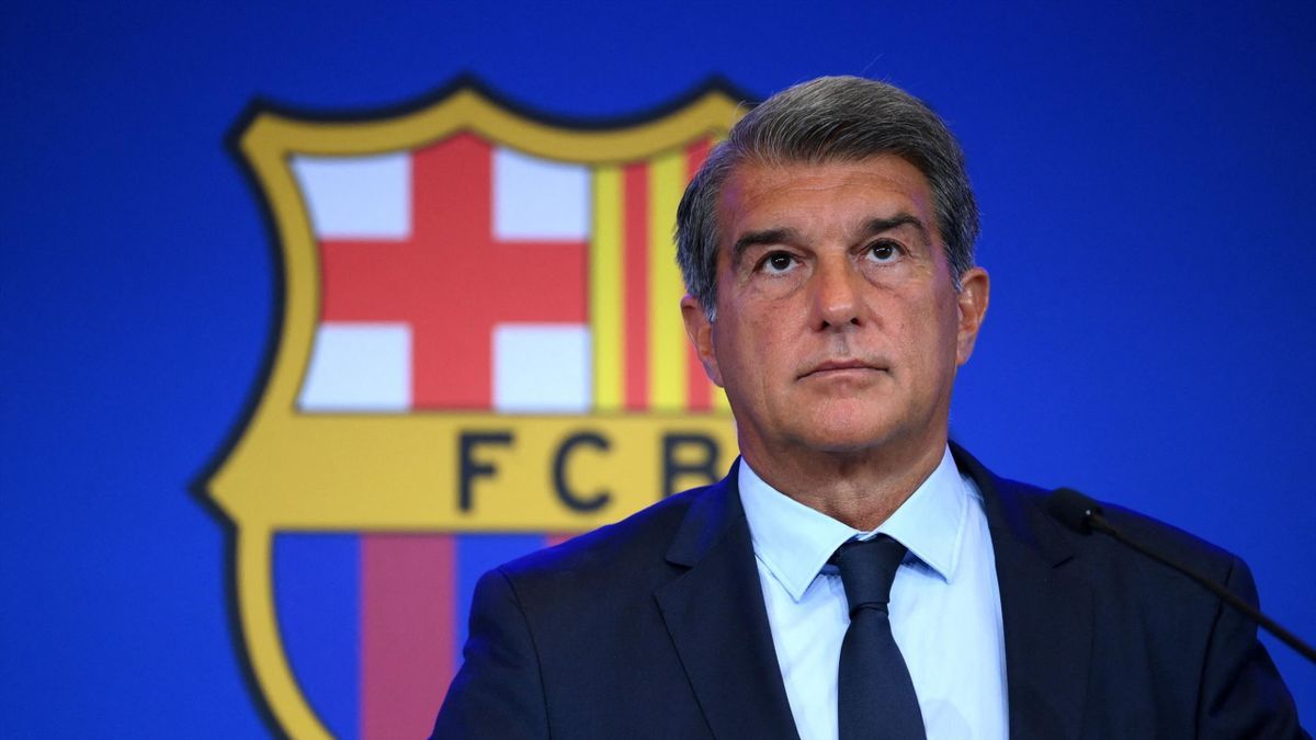 Laporta sigue con sus malabares para tratar de salvar las cuentas del Barça el club es un auténtico circo
