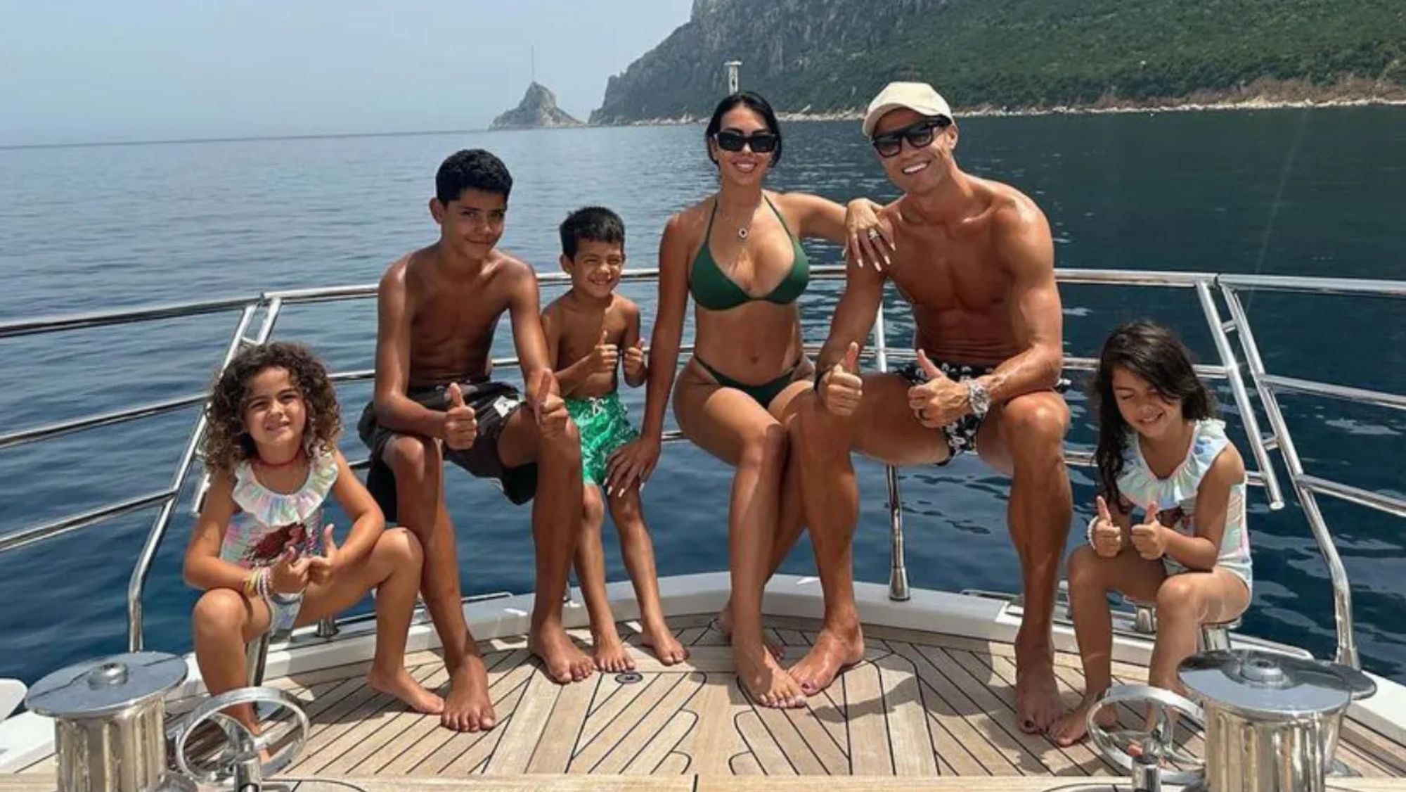 Cristiano Ronaldo de vacaciones con su famlia