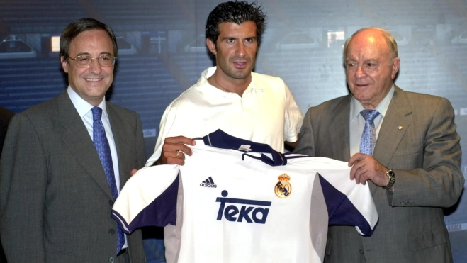 Florentino Pérez y Alfredo Di Stefano en la presentación de Figo con el Real Madrid