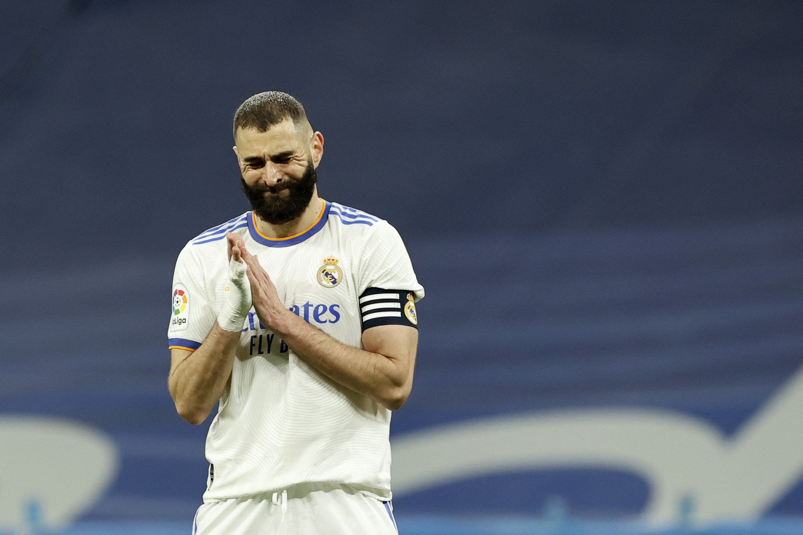 Karim Benzema recapacita y recula tras su polémica decisión el francés pide perdón al madridismo