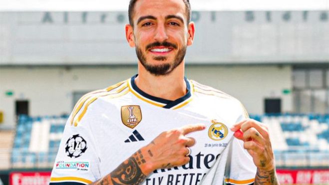 Joselu Mato con la camiseta del Real Madrid Joselu Mato con la camiseta del Real Madrid