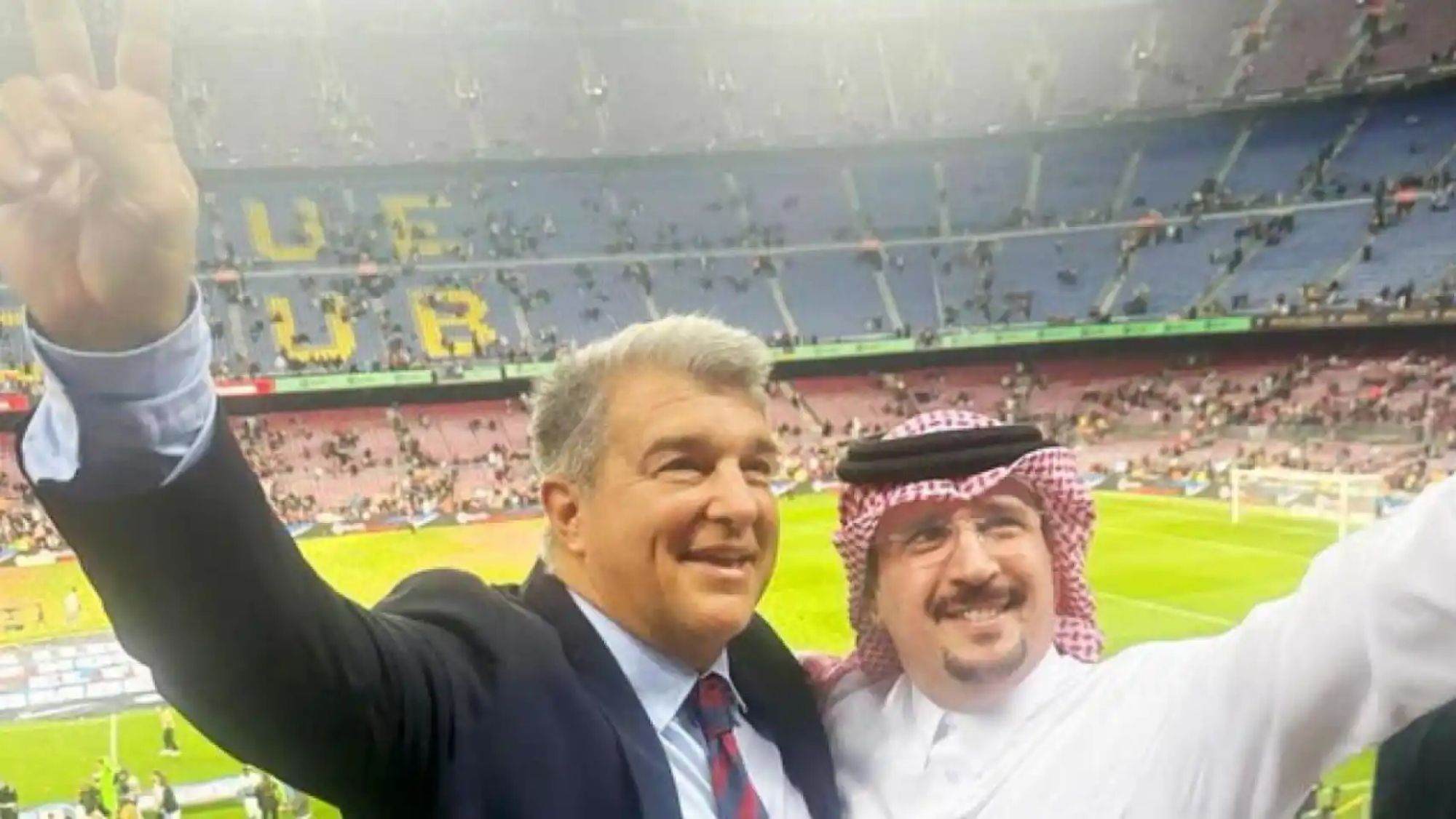 Laporta con Mohammed bin Abdullah Al Attiyah en el Camp Nou