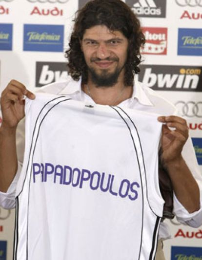 Lazaros Papadopoulos en su presentación con el Real Madrid Lazaros Papadopoulos en su presentación con el Real Madrid