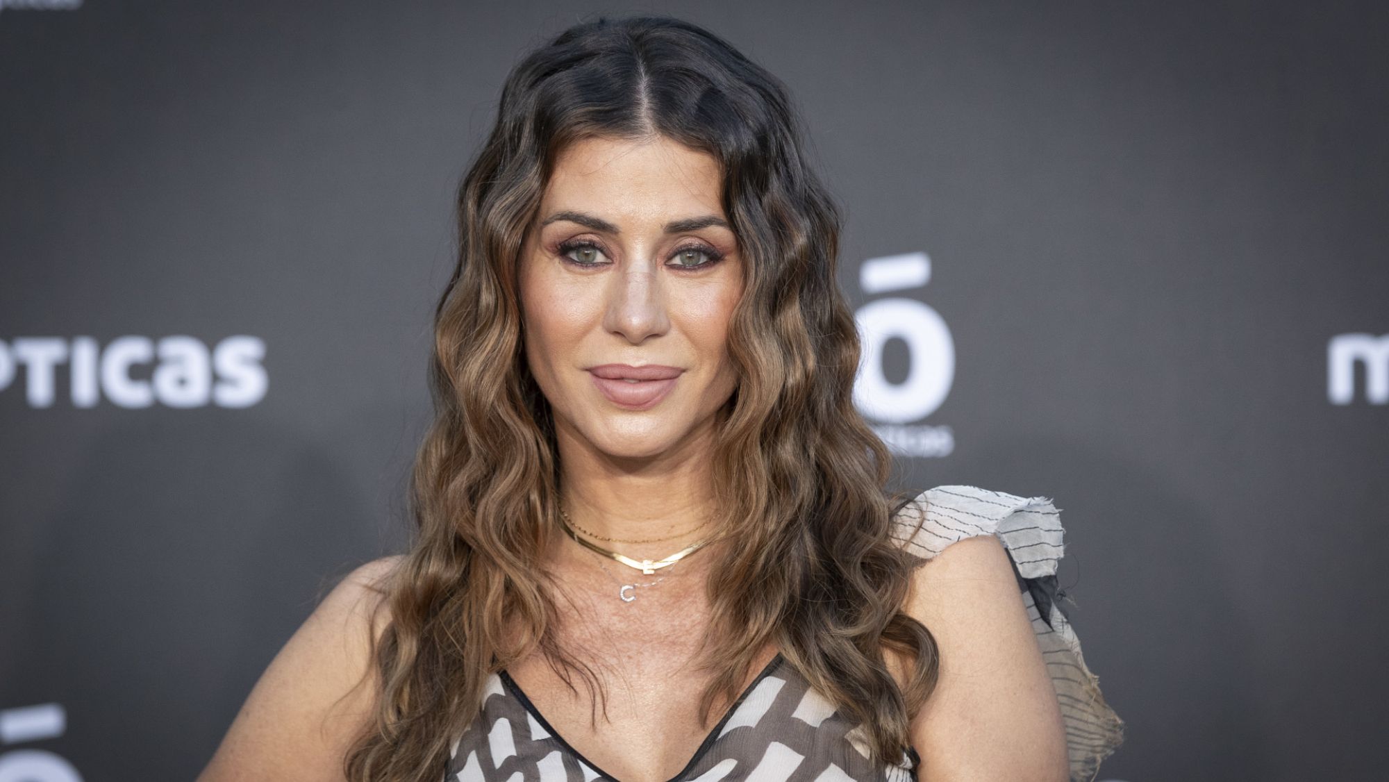 Elena Tablada no le teme a la censura: mostró un pecho sin cortarse