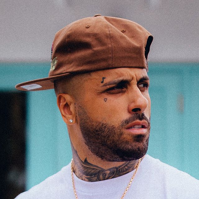 Nicky Jam en una sesión de fotos
