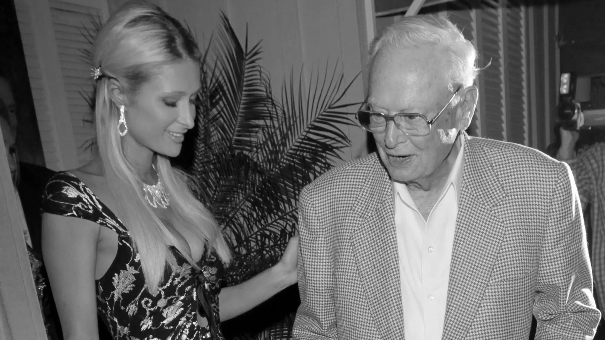 Paris Hilton y su abuelo Barron Hilton Paris Hilton y su abuelo Barron Hilton
