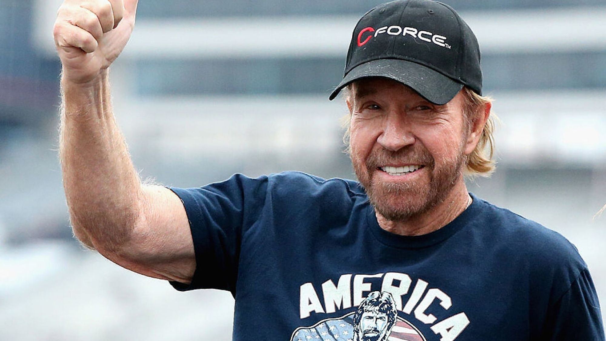 ¿Cuánto dinero ha acumulado Chuck Norris en toda su carrera?