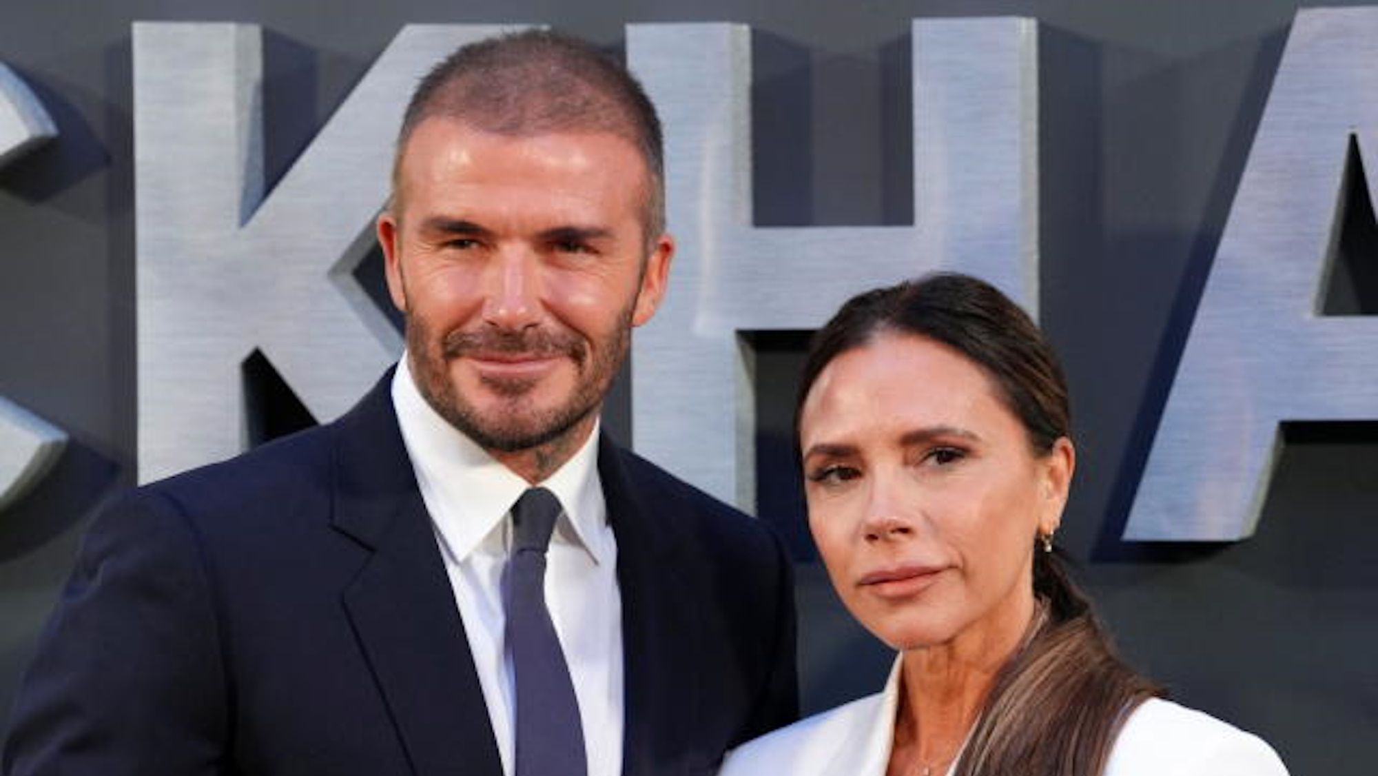 La mujer de Beckham comparte un vídeo íntimo del ex del Real Madrid