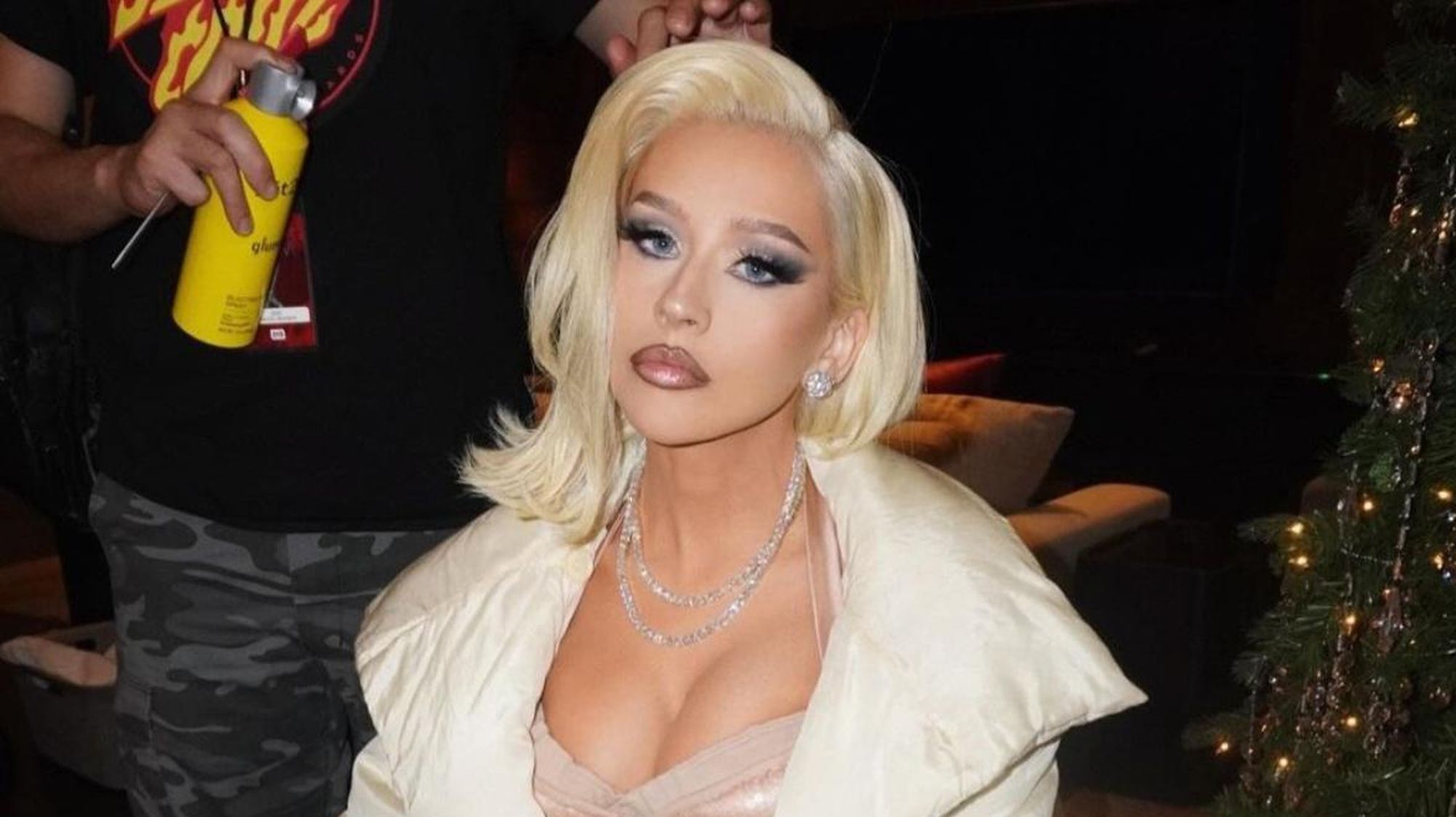 Christina Aguilera deja a todo el mundo en shock con su espectacular cambio físico: 20 kilos menos Christina Aguilera deja a todo el mundo en shock con su espectacular cambio físico: 20 kilos menos