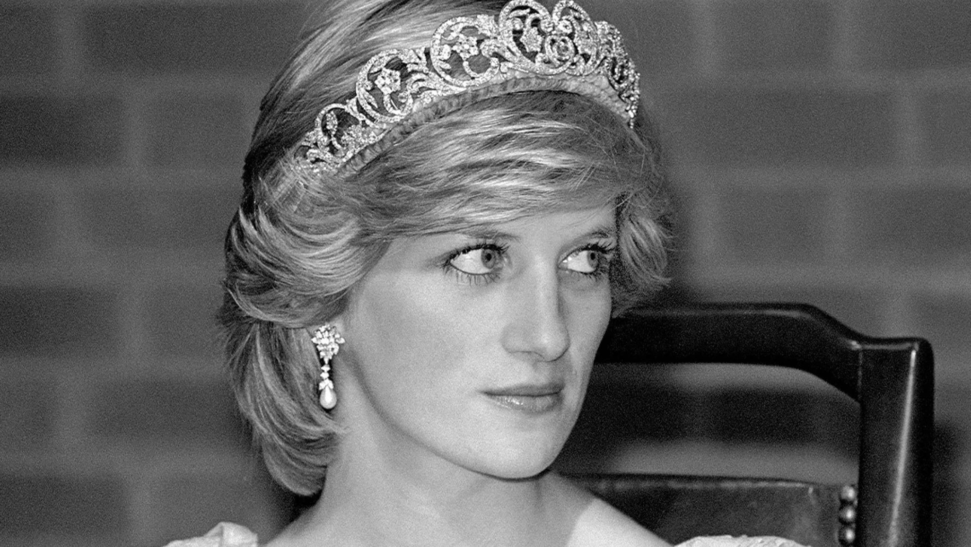 Los romances pasados de Lady Di: cirujanos, jinetes...