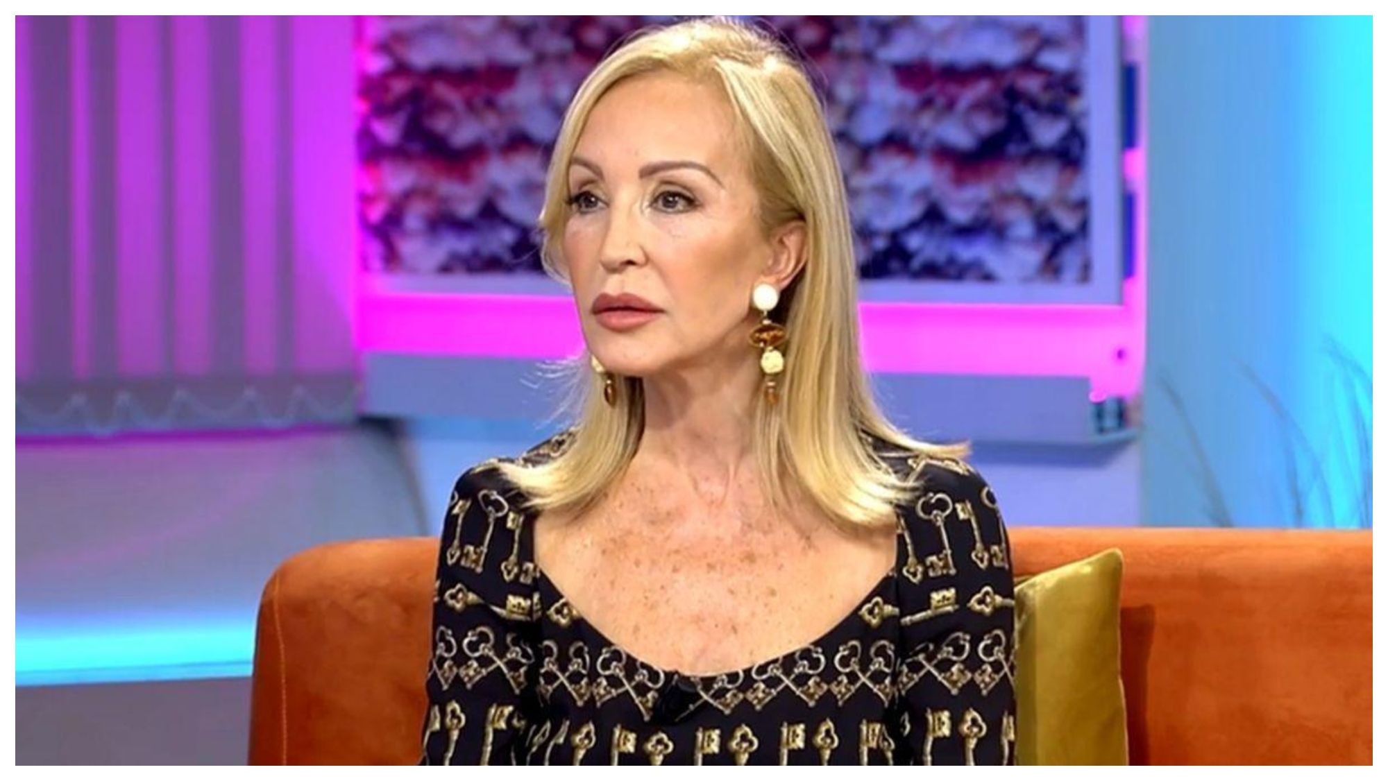 Carmen Lomana
