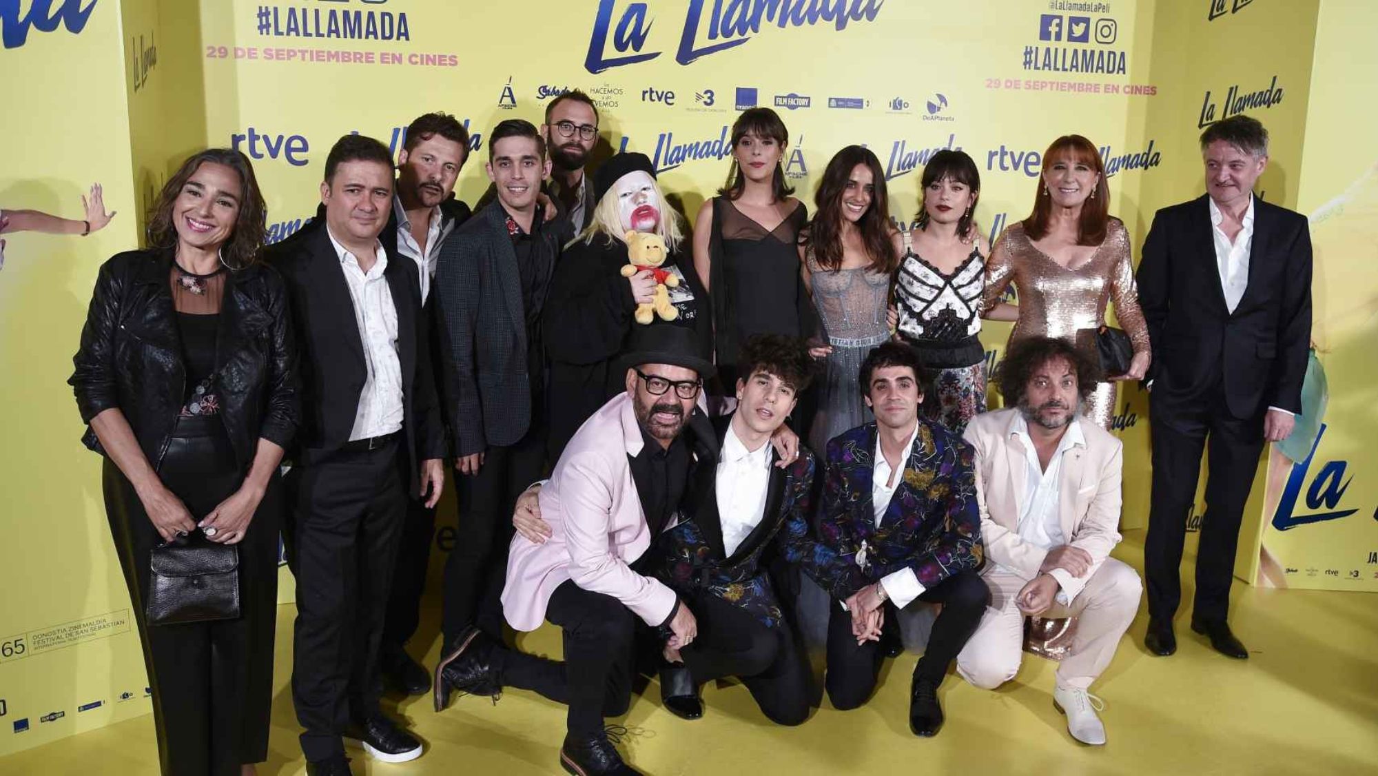 Elenco de La Llamada, producida por Jorge Javier Vázquez