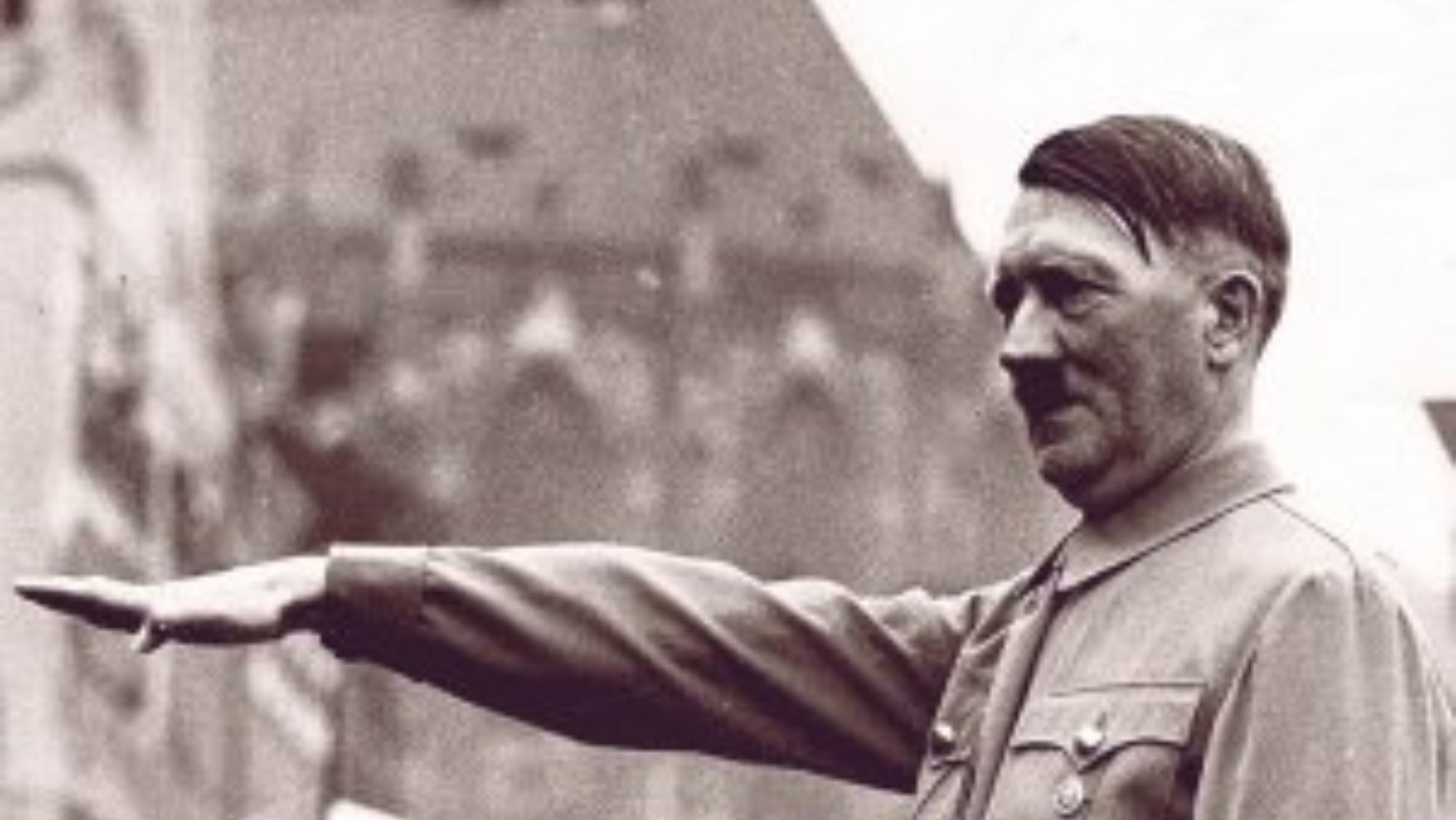 Adolf Hitler saludando a las tropas Adolf Hitler saludando a las tropas