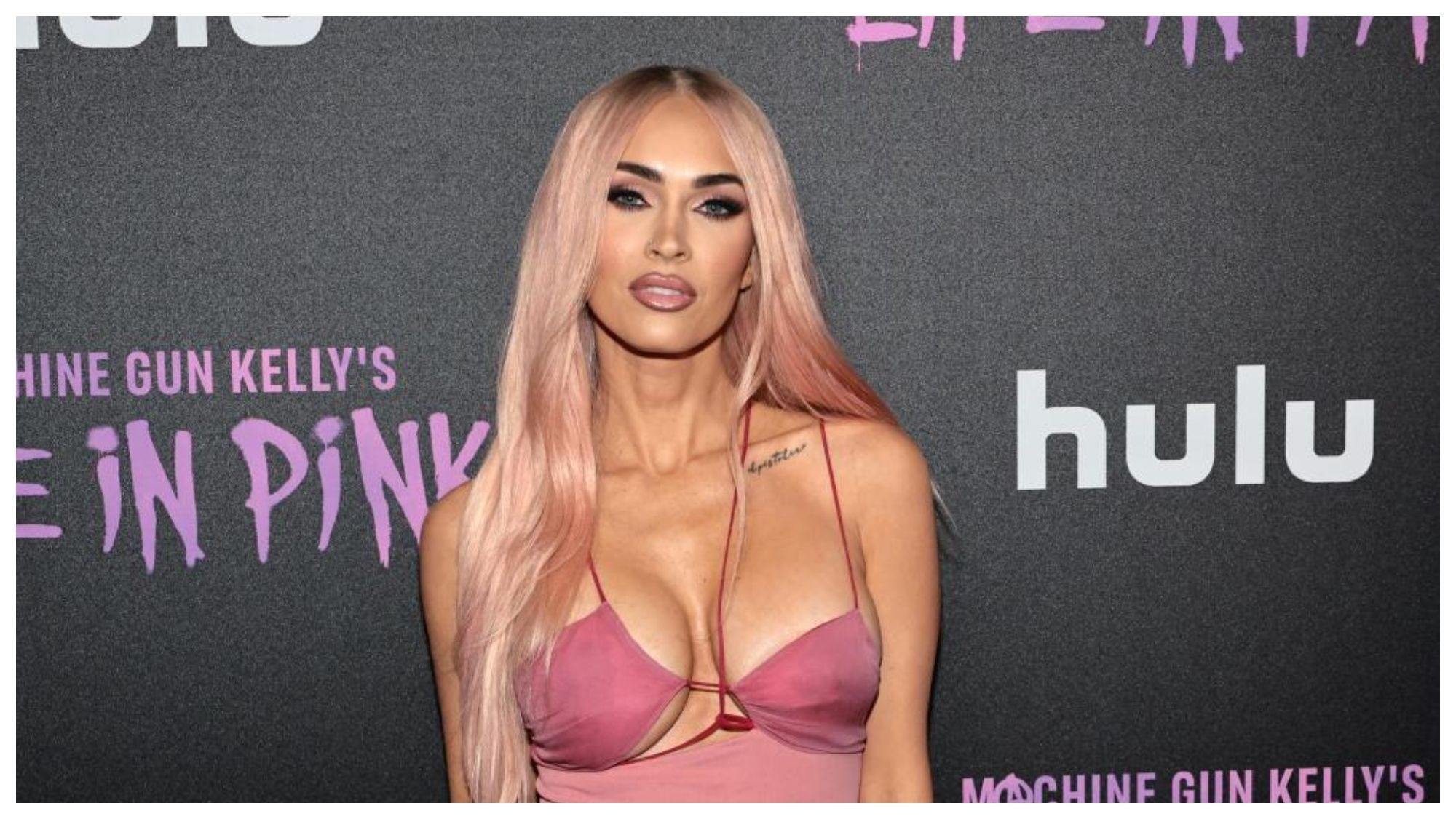 Megan Fox en un evento de su ex