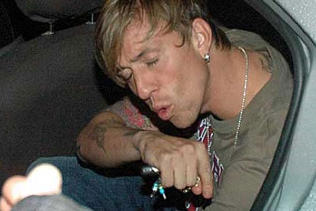 Guti pillado tras salir de la discoteca.