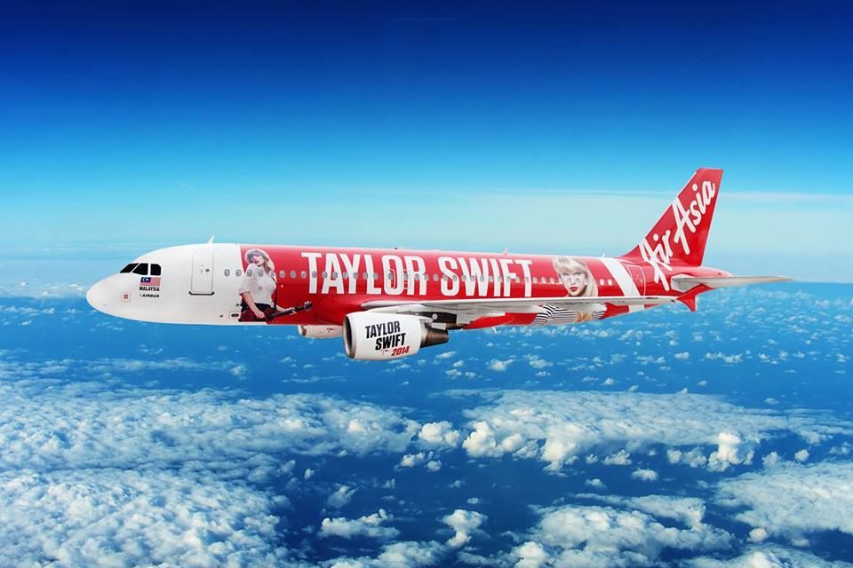 Taylor Swift es la que más contamina con sus vuelos privados.