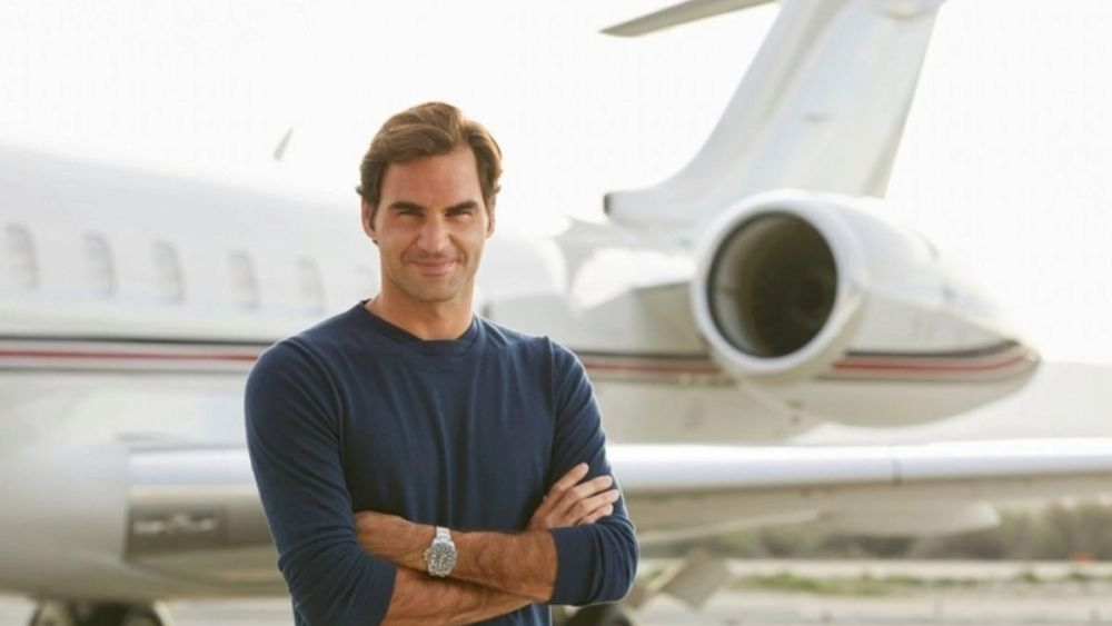 Federer antes de montarse en su jet privado Federer antes de montarse en su jet privado