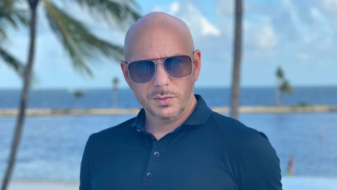 Pitbull, cantante y compositor