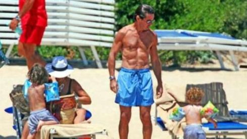 Los abdominales de José María Aznar